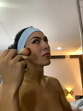 allicemackenzie online show from November 17, 12:33 am