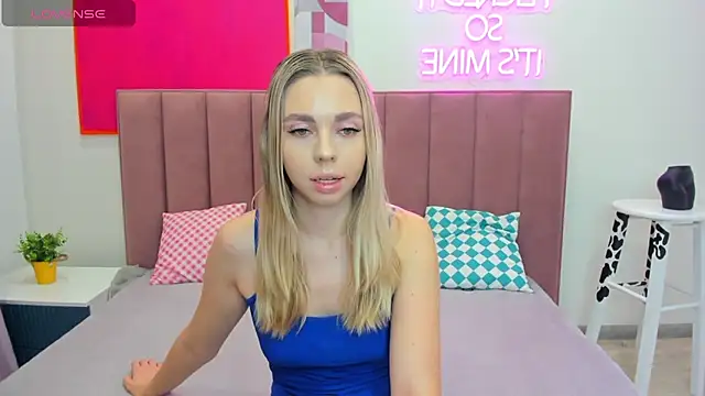 TessaAdorable online show from November 9, 1:33 am