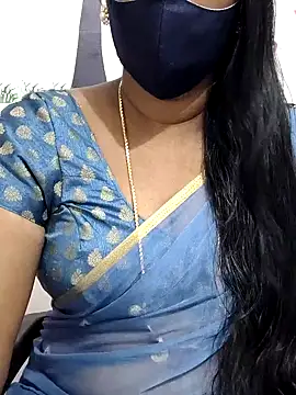 Snapshot of Tamil_Meera12 chatting on September 18, 7:07 am Tamil Meera12 online show from September 18, 7:07 am