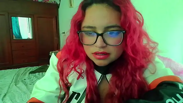 EstefyTabbo online show from July 6, 8:11 pm
