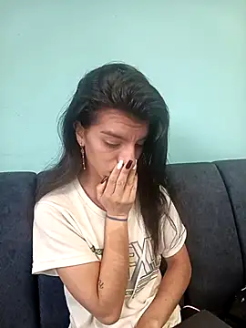 Ariell Kieran online show from October 29, 8:55 pm