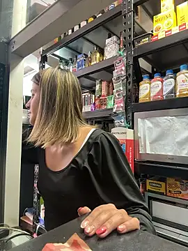 Andrea18 blonde online show from January 6, 3:48 pm