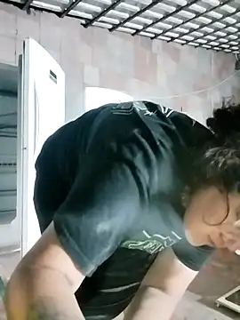 xomimuka online show from October 10, 5:12 am