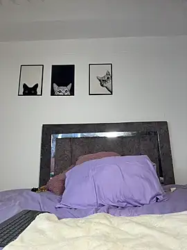 Anniferreira2 online show from February 22, 10:16 am