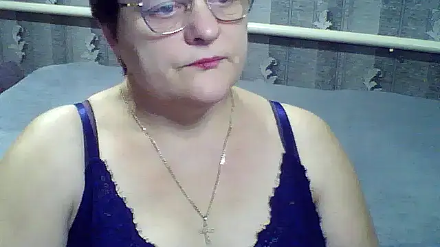 ElzaJewel online show from February 3, 7:18 pm