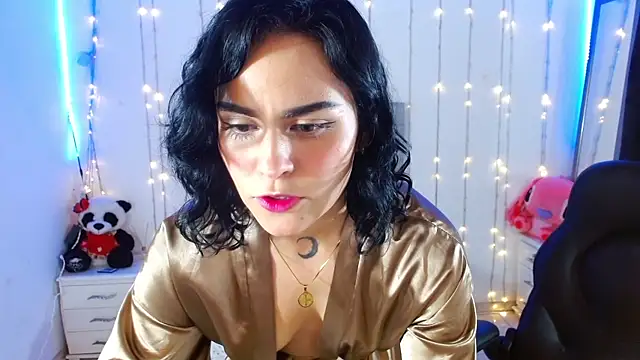 Snapshot of veronica_luar chatting on September 28, 4:19 am veronica luar online show from September 28, 4:19 am