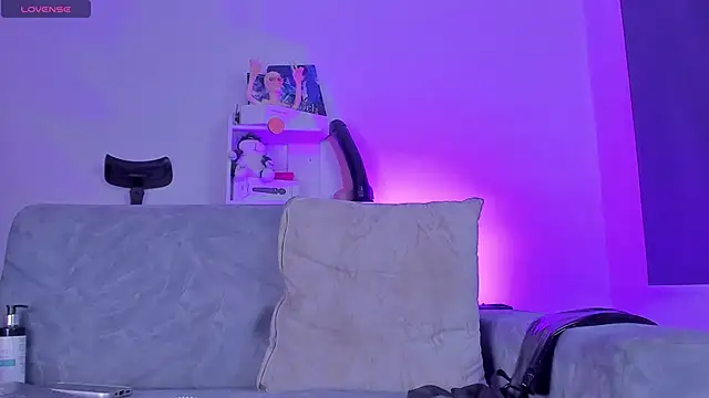 meganwolf 1 online show from April 9, 7:08 pm