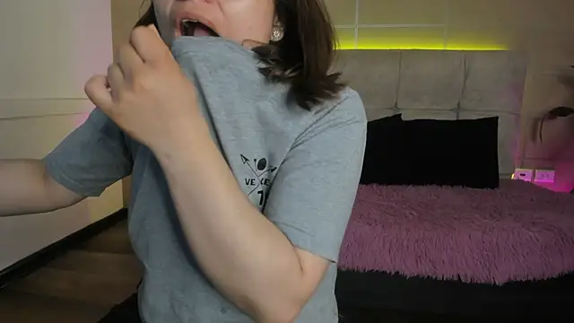  michonne  online show from April 4, 11:58 pm