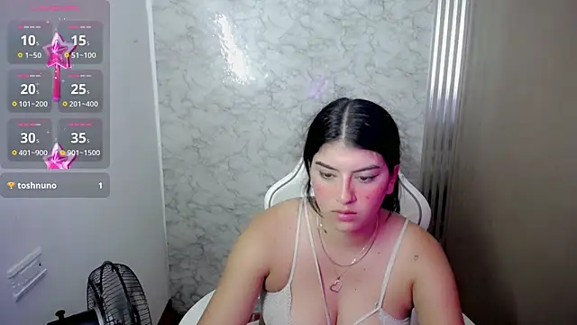 hello kityy25 online show from February 18, 2:43 am