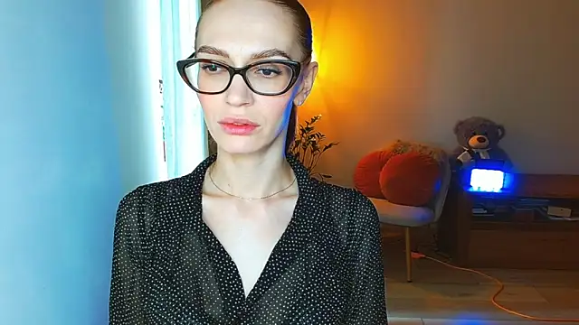 Lady Sunshine  online show from April 18, 7:55 am