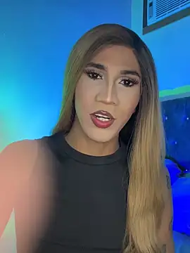 emelly horny  online show from December 15, 7:52 pm