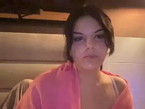 amuudaz online show from August 4, 9:43 pm