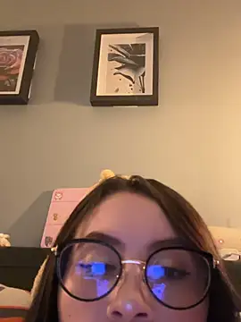 ValentinaOrtiz3 online show from June 1, 11:16 pm