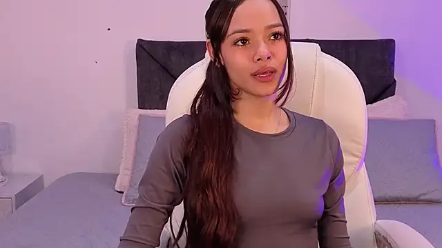 sara sharma  online show from November 11, 3:31 pm