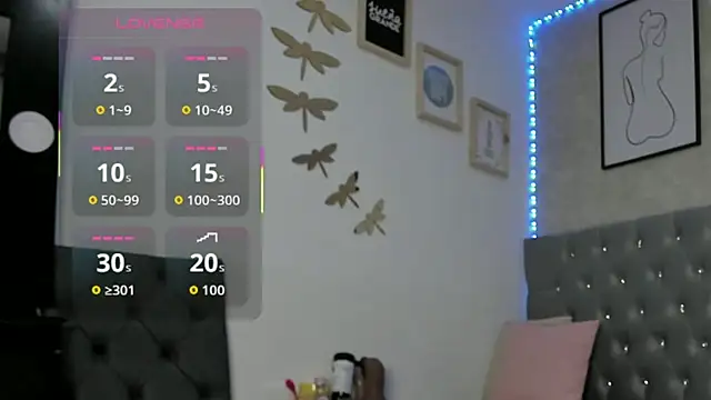 crystal beennz online show from December 4, 4:04 am