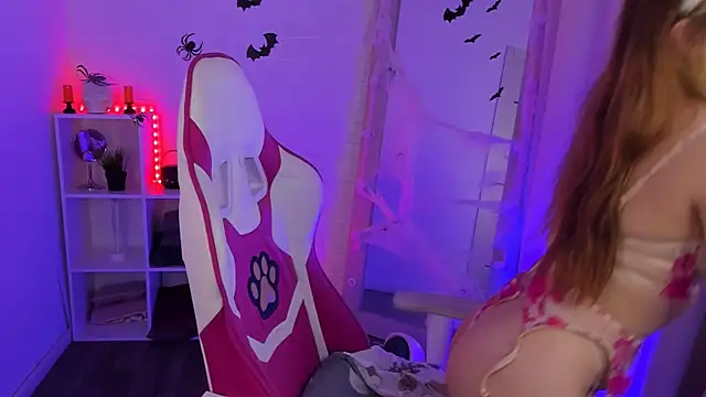 SweetieAngela online show from October 30, 1:34 pm