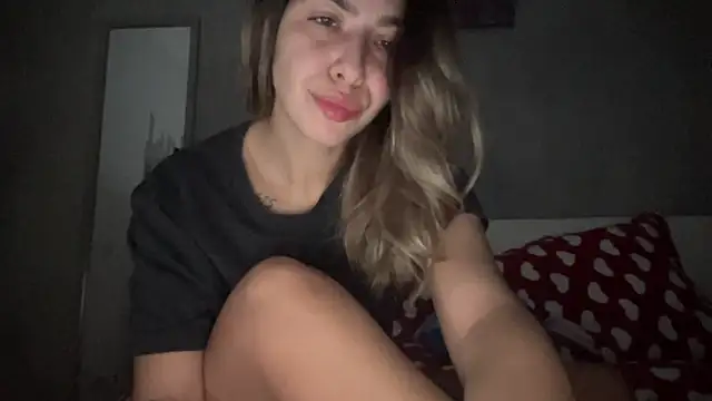 sarrah rossy online show from November 9, 11:22 pm