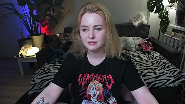 Alexa Pirs online show from March 18, 5:07 pm