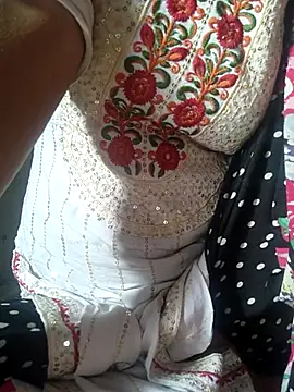 lovely----bhabhi online show from December 16, 3:12 am