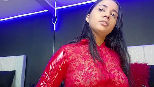 MariamLaraa online show from September 18, 3:54 pm