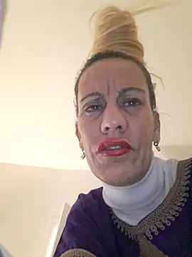 sujaila online show from November 11, 9:12 pm