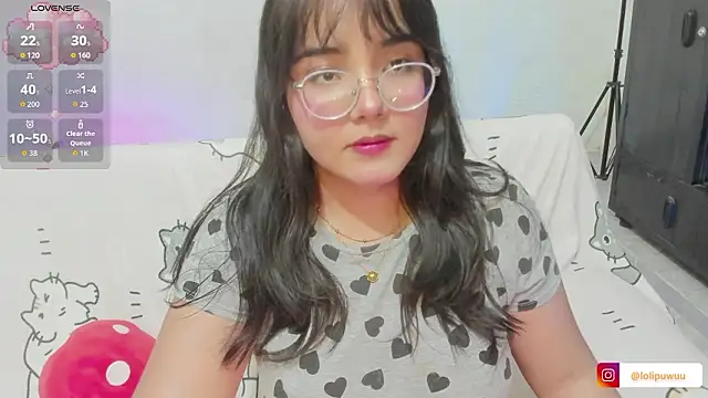 Naoko 7w7 online show from March 13, 11:50 pm