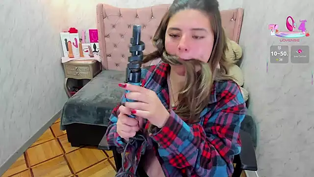 Lianngrace online show from November 5, 2:22 pm