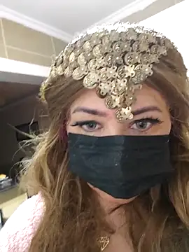 EgyptianMilf2025 online show from April 12, 11:28 pm