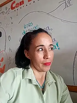 Coeur de luxure online show from October 11, 7:05 pm