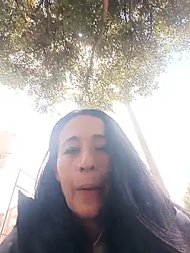 Coeur de luxure online show from April 20, 3:59 pm