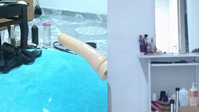 afroditacute15 online show from November 20, 11:06 pm