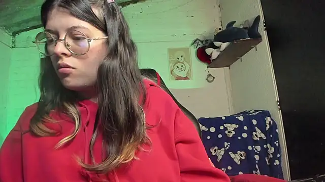 Emily  katz online show from September 22, 11:47 pm