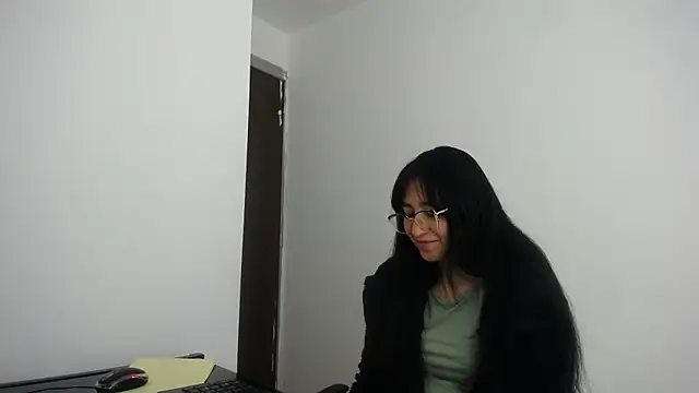 Arielle lov online show from February 12, 11:34 am