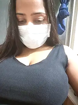 COZY ROZI online show from December 1, 4:53 pm