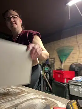 HTXBELLE online show from April 11, 8:07 am