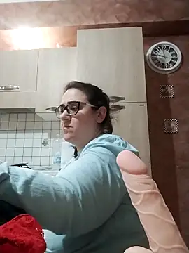 Dolcecurvy online show from March 22, 10:49 pm