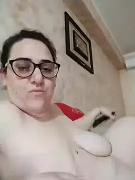 Dolcecurvy online show from April 17, 10:12 pm