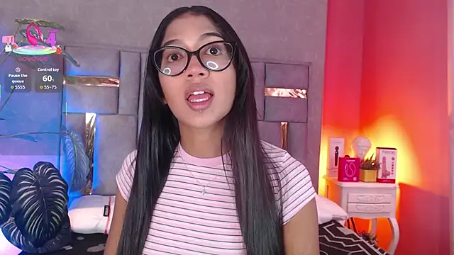 Tyla Ks online show from January 16, 7:54 pm