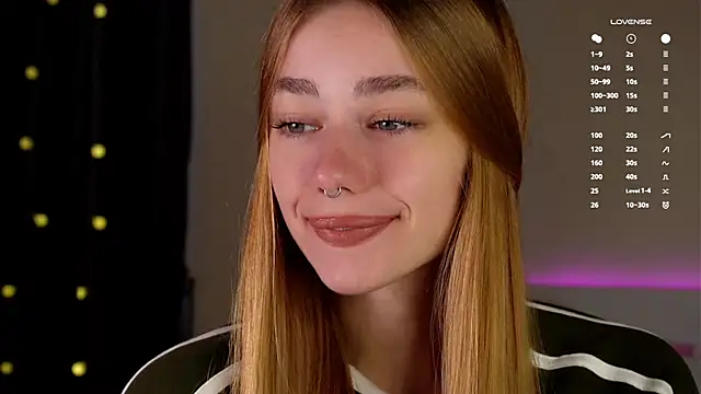 EmilaMills online show from October 7, 11:53 pm