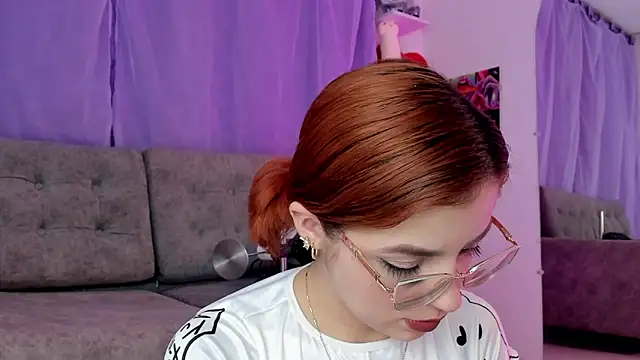 MelaniJhonson online show from April 30, 2:28 am