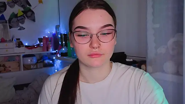 milliedoll online show from November 3, 9:46 am