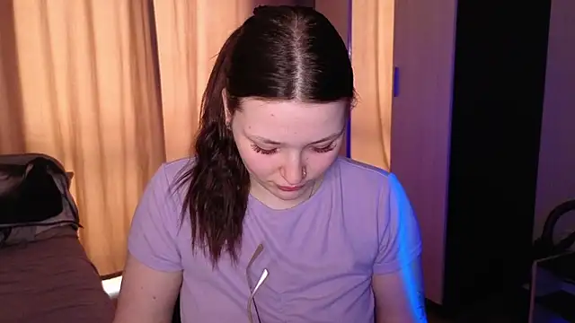 milliedoll online show from March 26, 9:11 am