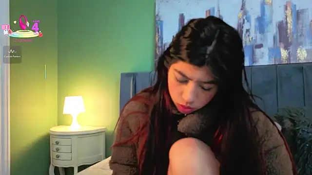 Cassie bloom online show from March 21, 8:19 am