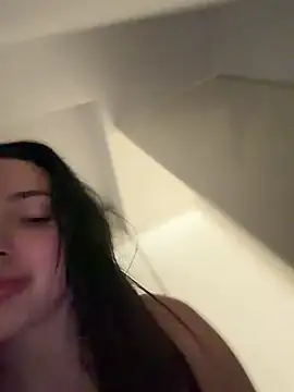 Mia Splash online show from February 15, 3:22 pm