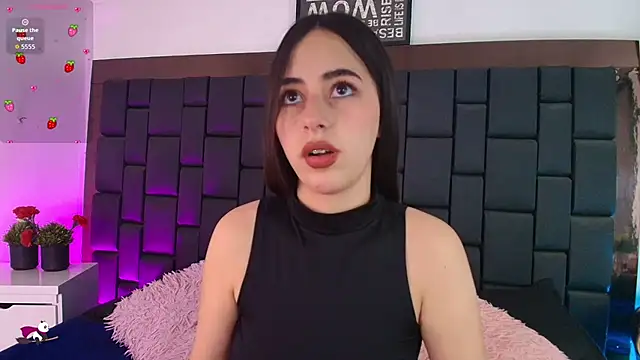 Snapshot of Lexi_Howard_ chatting on October 24, 5:03 am Lexi Howard  online show from October 24, 5:03 am