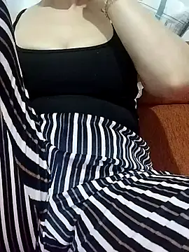 BUSE8821 online show from January 7, 3:15 pm