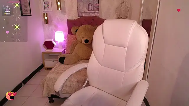 genesish  online show from September 11, 8:09 pm