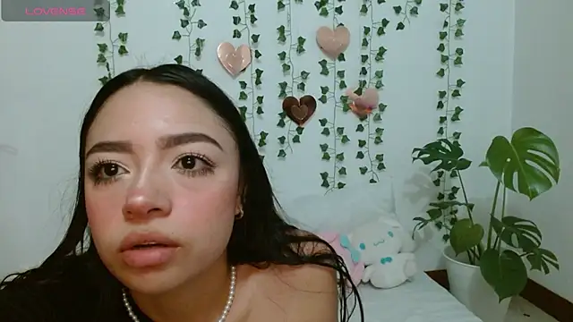 hellokitty  valery online show from April 8, 12:57 am