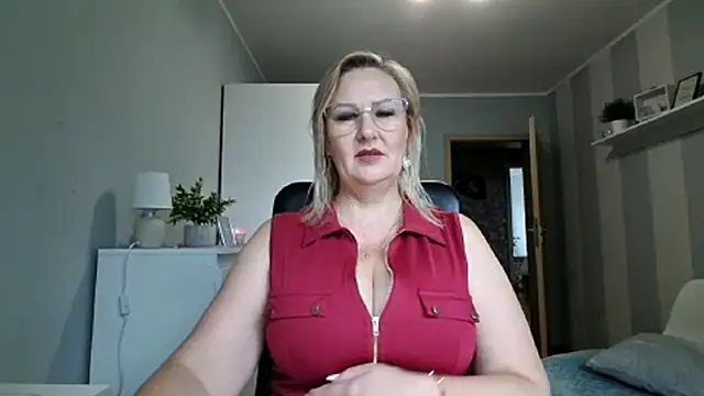 DianaLive online show from July 27, 6:21 am
