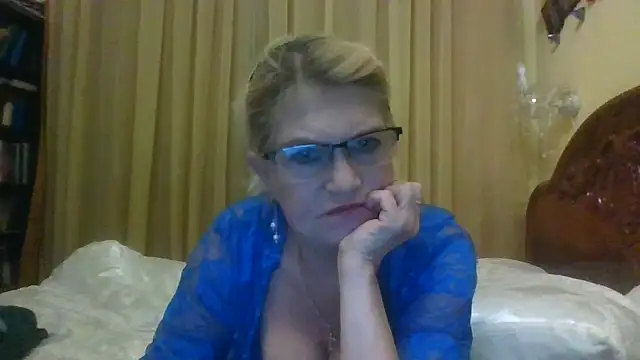 Heidi-Helga online show from September 15, 6:04 pm